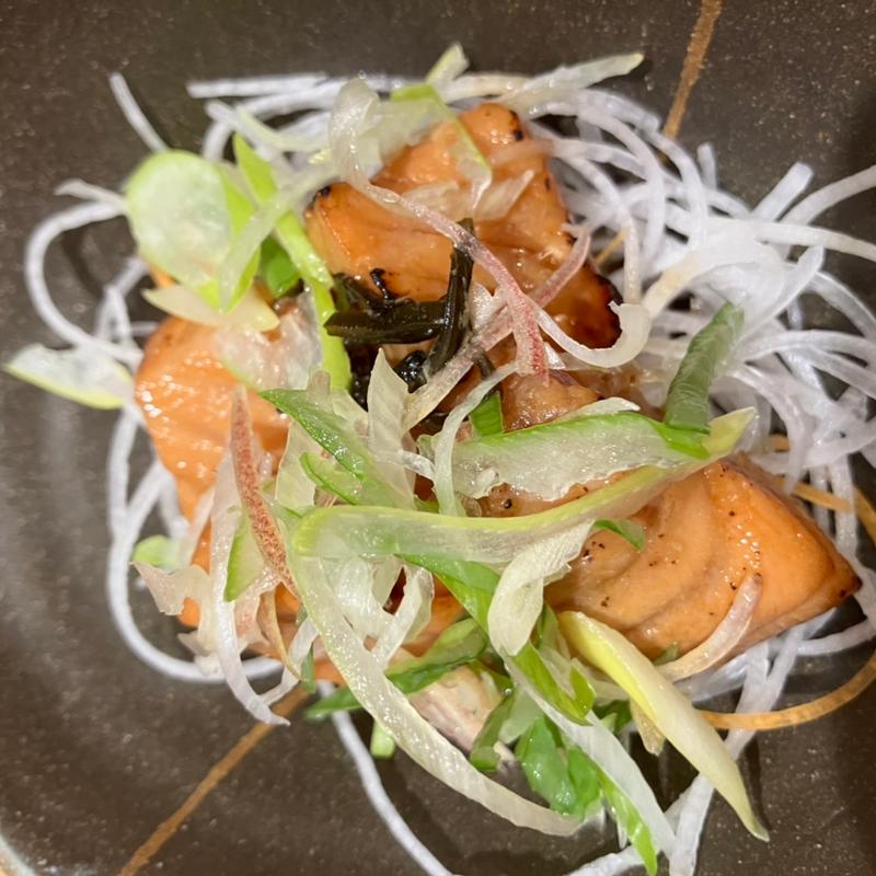 炙りサーモン(ヱビスバー 札幌アピア店 (YEBISU BAR Sapporo Apia))