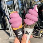 JBソフトクリーム　紫芋&ミックス