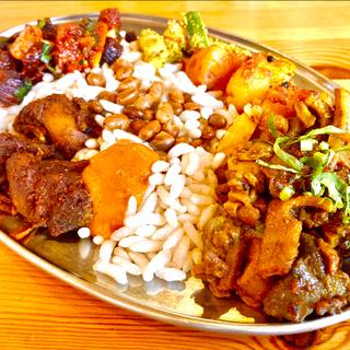 ネパールの料理(ビールセット)(カトマンズキッチン)
