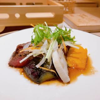 和牛ステーキ季節の広島野菜（弥山コース）(大衆牛肉割烹 初代醸造)