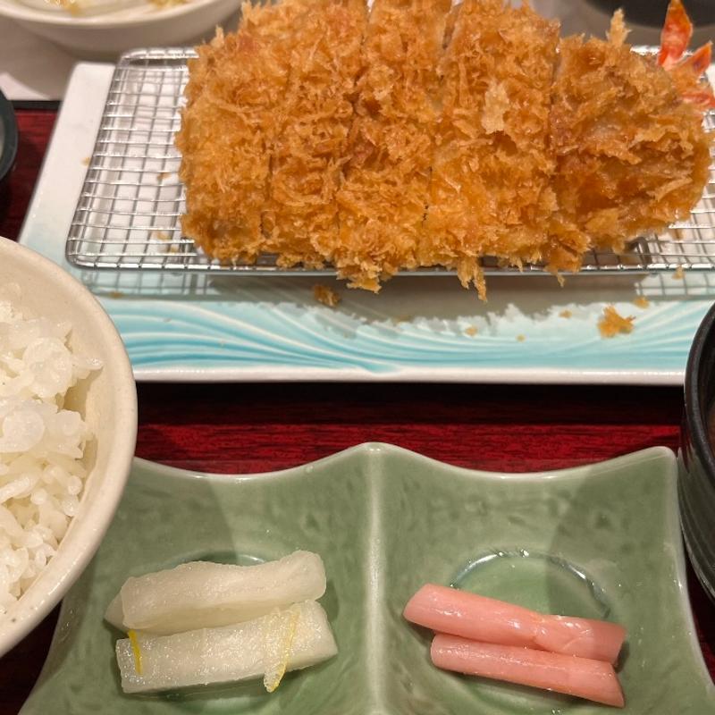 ロースかつ定食(とんかつ新宿さぼてん ペリエ千葉店)