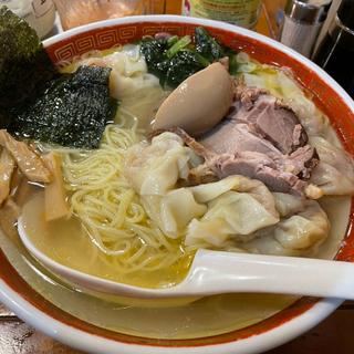 雲呑麺(広州市場 大塚店)