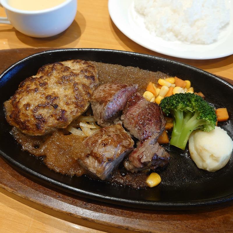 厚切りカットステーキ＆自家製ハンバーグランチ(ステーキ宮 下館店 )