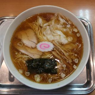 ワンタン麺(大宮大勝軒 )
