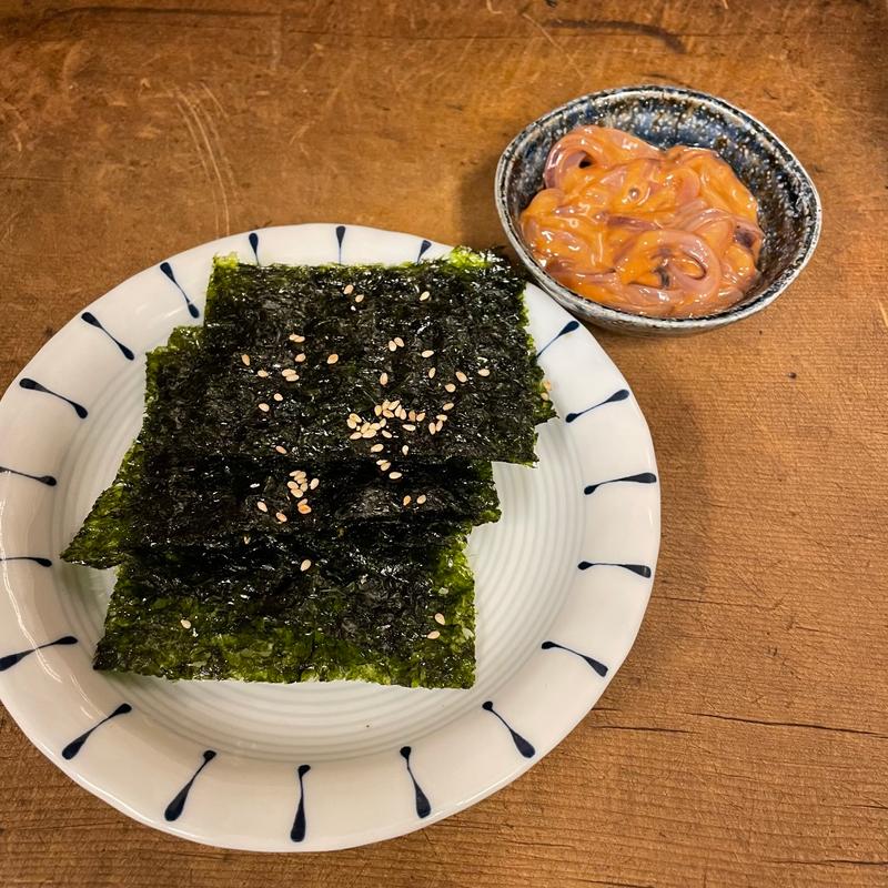イカ塩辛　韓国海苔(西口やきとん)
