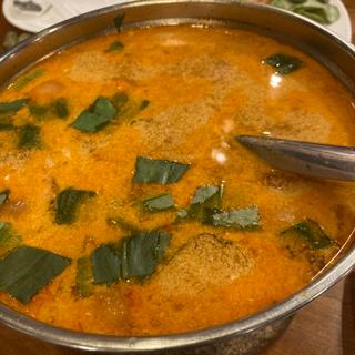トムヤムクン(Ruen san suk)