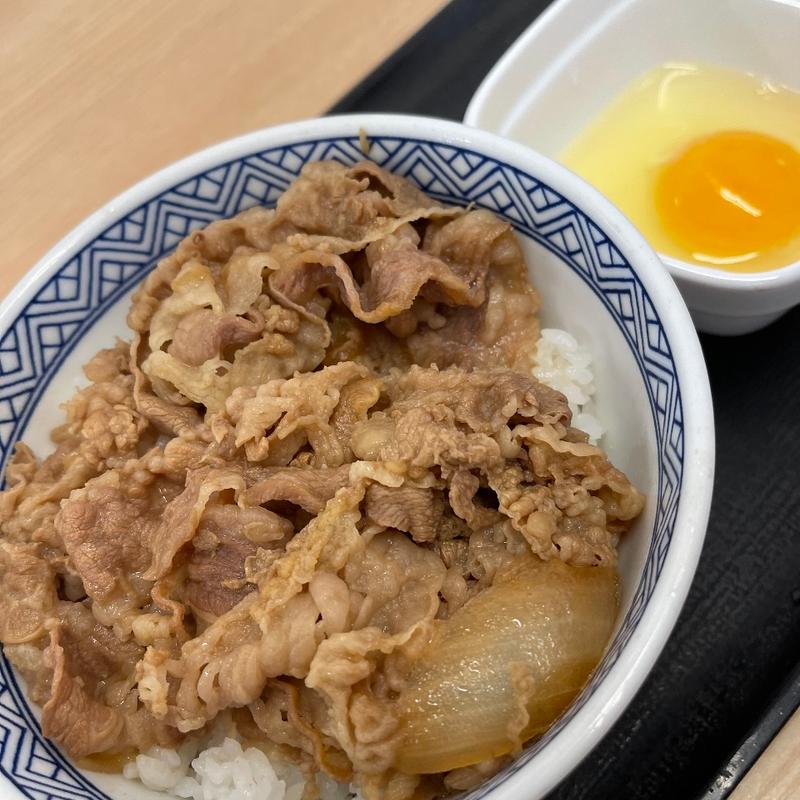 牛丼(並)＋玉子(吉野家 ２３号線白子店 )