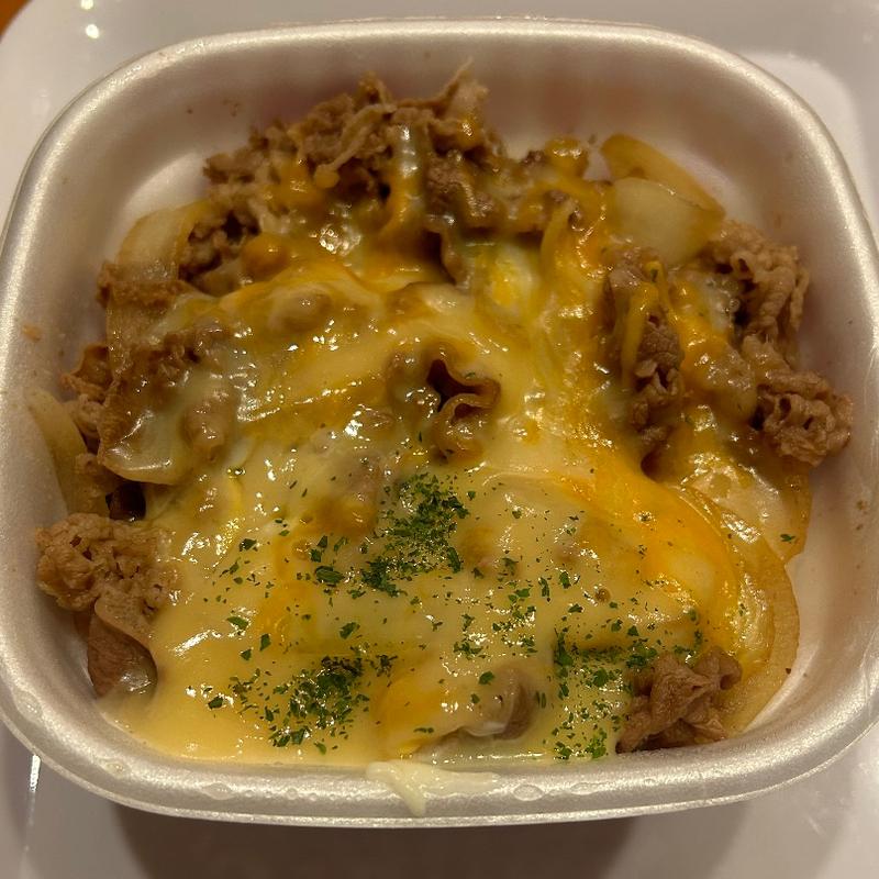 とろ〜り3種のチーズ牛丼(並盛)(すき家 枚方中宮東之町店 )