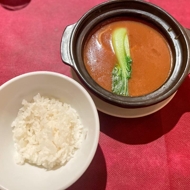 フカヒレの姿煮飯(ジョーズ シャンハイ ニューヨーク 銀座店)