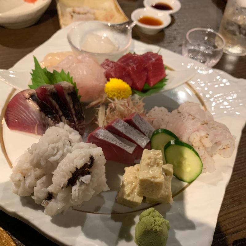 お造り盛りあわせ(うしのほね 本店 )