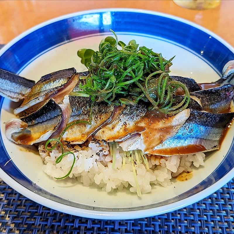 炙り秋刀魚丼(柴崎亭 )