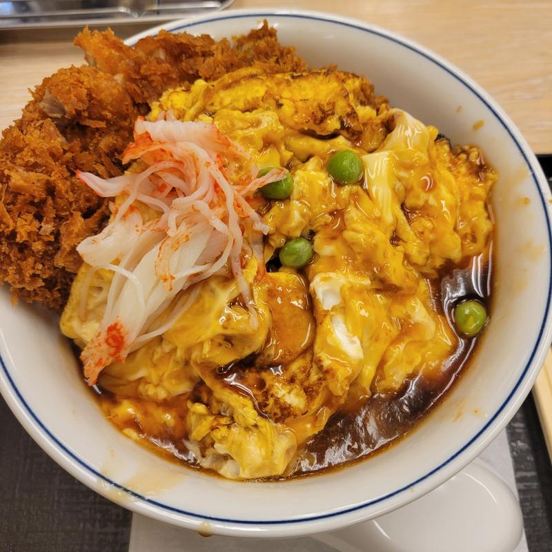 天津飯チキンカツ(かつや)