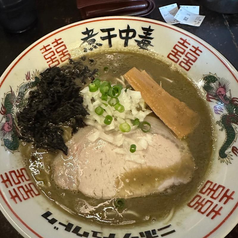 NIBOMAD(辛い煮干ラーメン)(煮干結社 弘前店)
