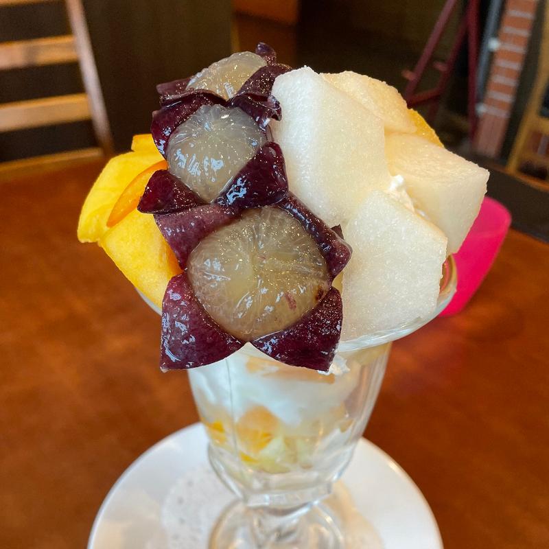 秋のフルーツパフェ(フルーツガーデン シン・サン （Fruit Garden 新・SUN）)