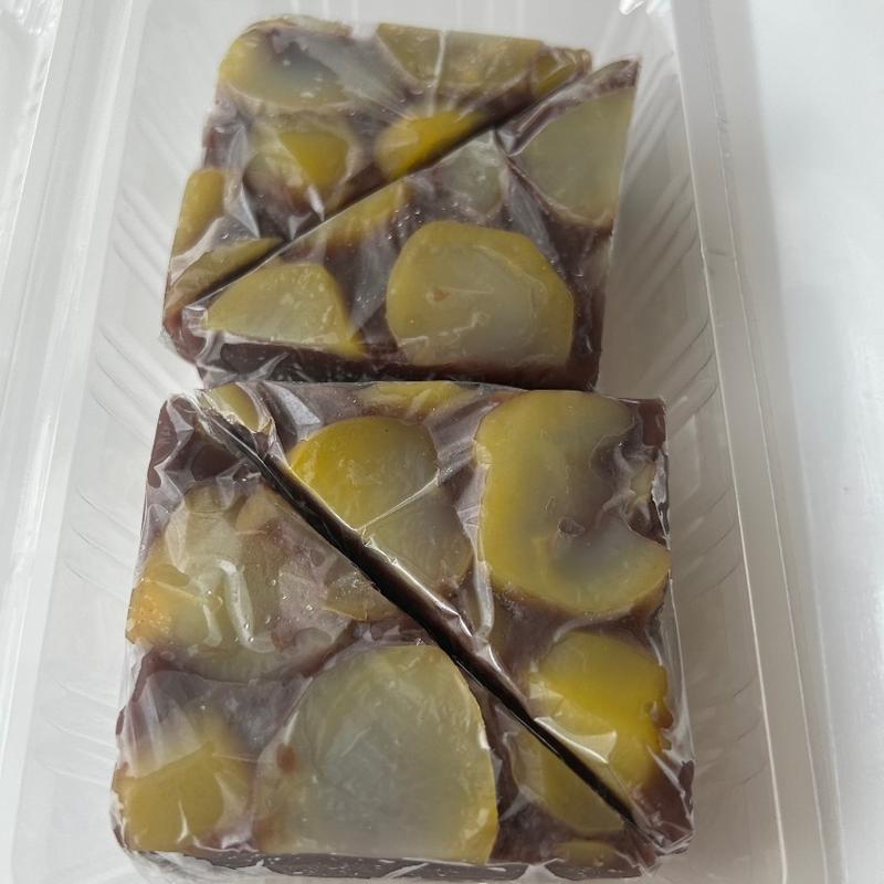 栗蒸し羊羹(季節限定)(にこにこ餅 )