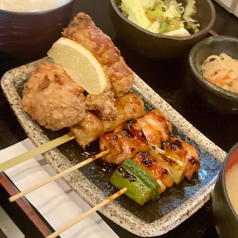 トリトモ定食(炭火焼鳥トリトモ)