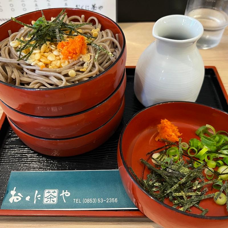 月見そば(おくに茶や)