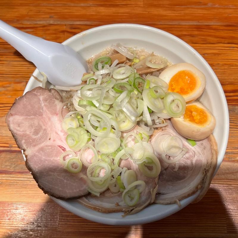 特製しょうゆらーめん(こってりらーめん せきやけ)