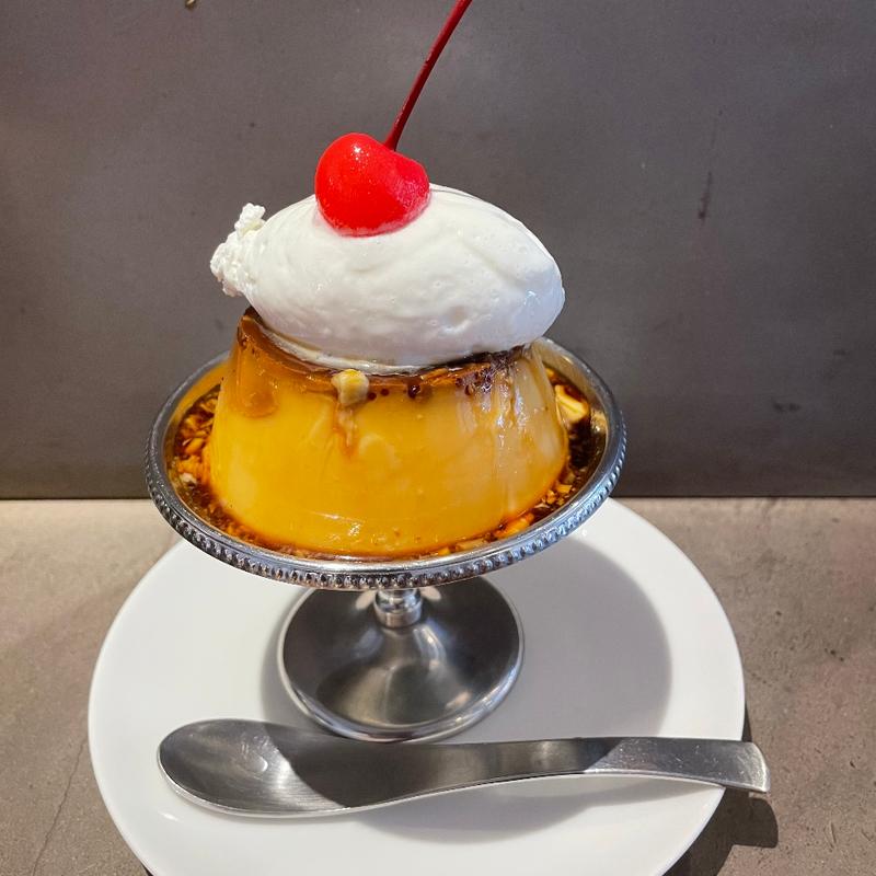 焦がしカラメル濃厚プリン(Feb's coffee & scone)