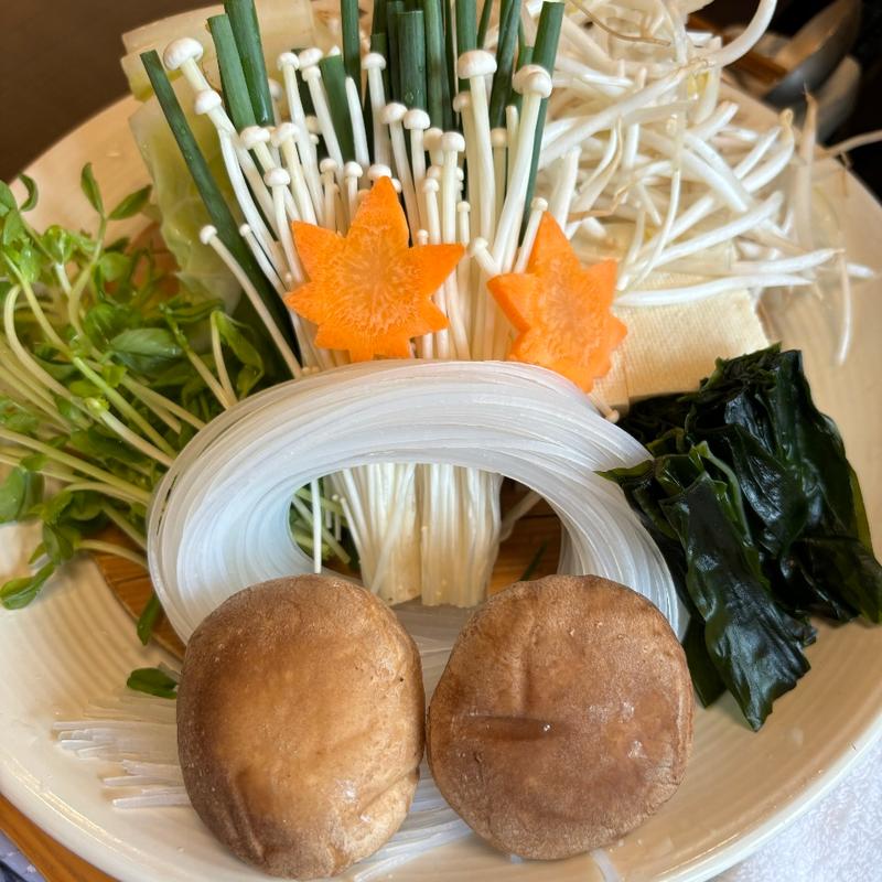 しゃぶしゃぶ（和牛特選霜降肉）(木曽路 上落合店 （キソジ）)