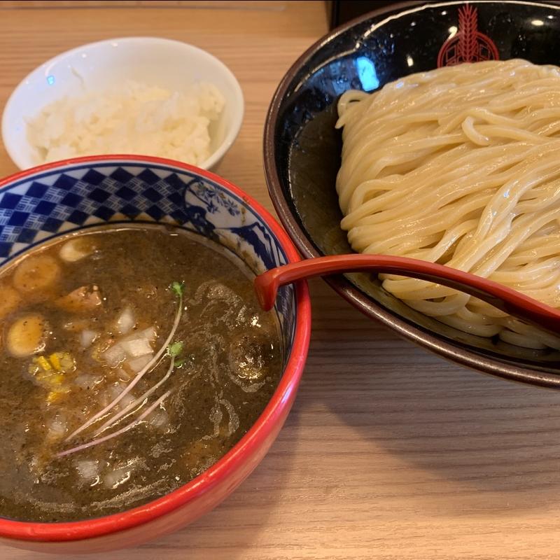 つけ麺に玉子チャーシュー(つけ麺専門店 三田製麺所 中野店)