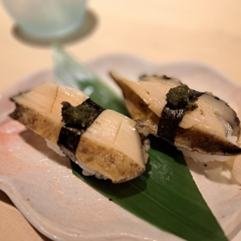 鮑握り(金澤玉寿司総本店)