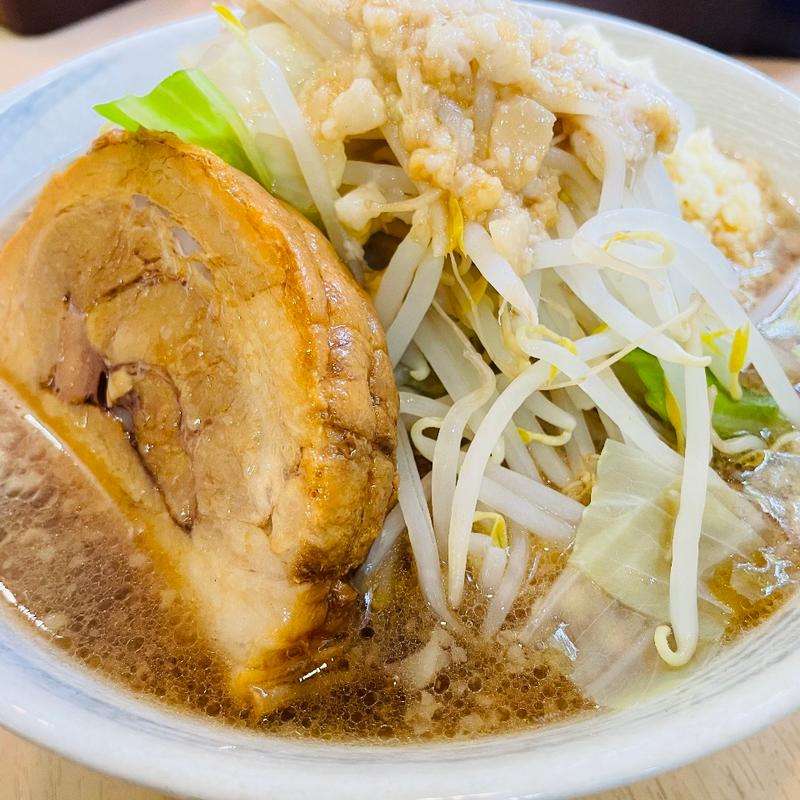 デカ豚らーめん(ラーメン天山)