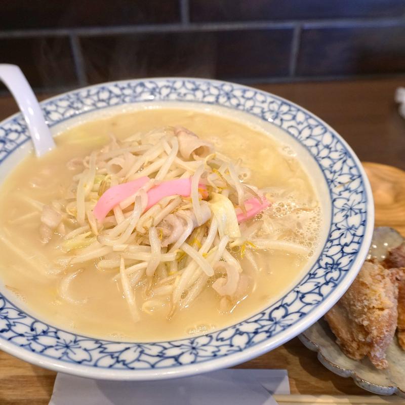 ちゃんぽん(鶏白湯ちゃんぽん かいの 糸島本店)