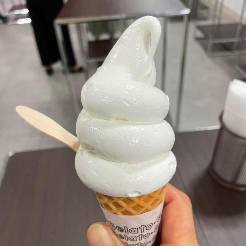 十勝ソフトクリーム(北海道物産 吉祥寺)