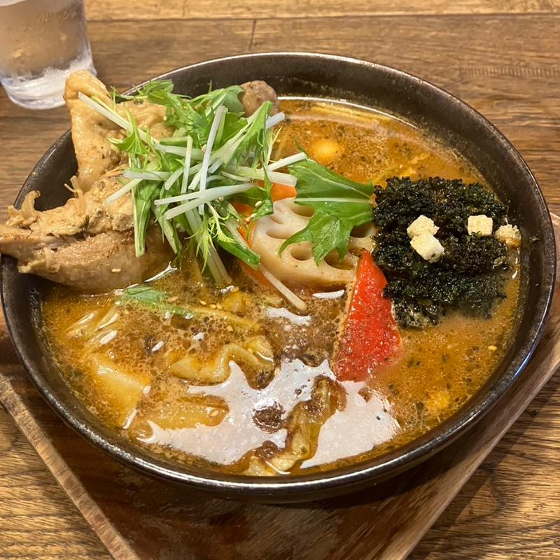 チキンレッグと野菜(スープカレーGARAKU （ガラク）)