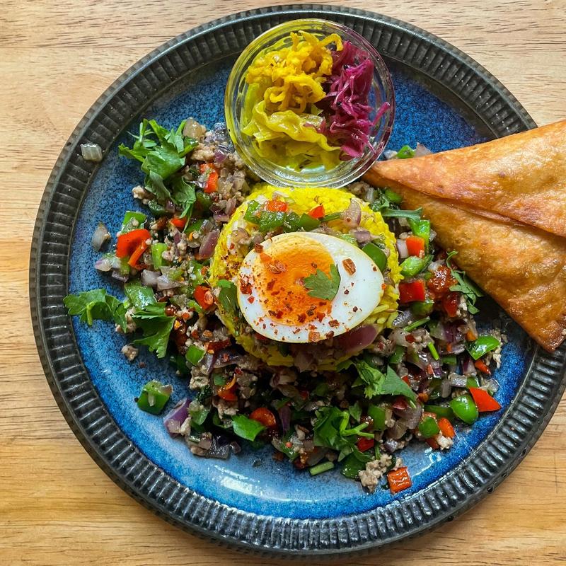 (curva⁺クルバプラス)