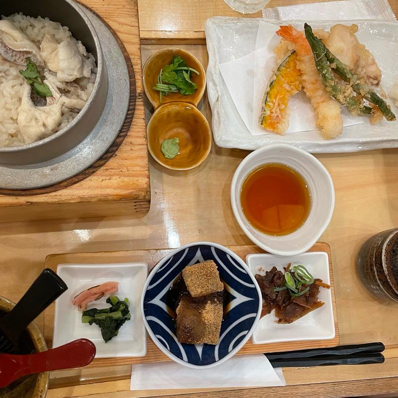 鯛釜めしと天ぷら定食(一汁五穀 広島店 （いっとごこく）)