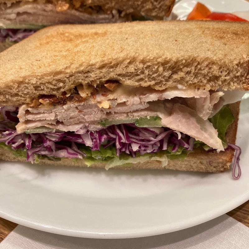 ローストポークサンド(カフェ レクセル 東京国際フォーラム店)