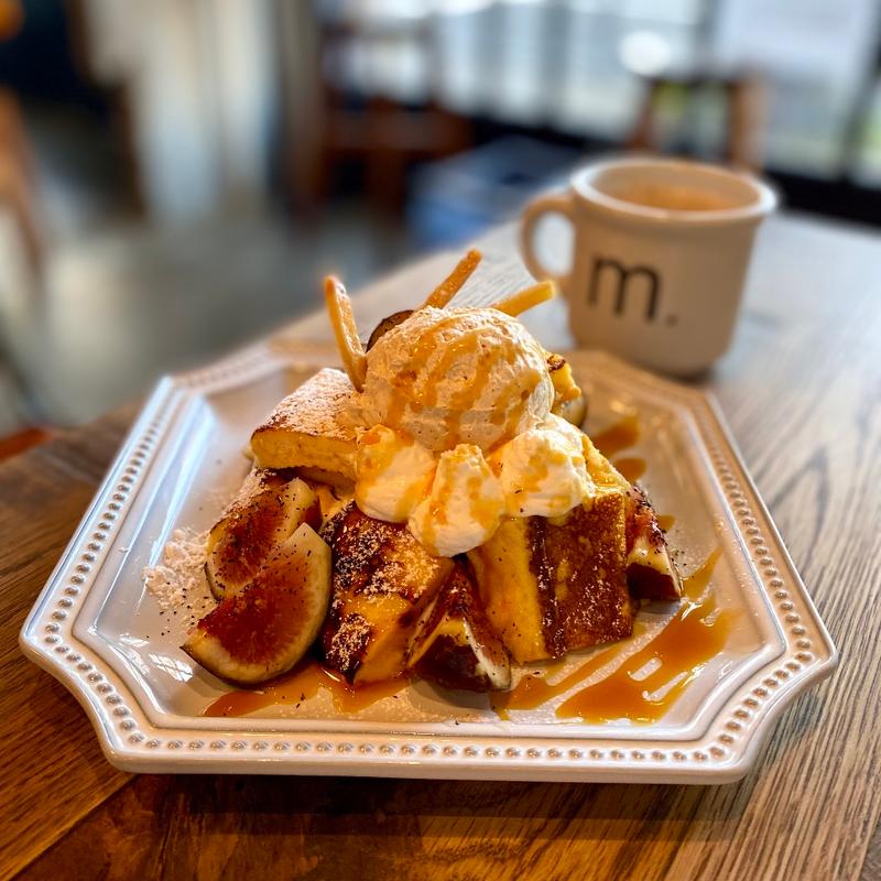 イチヂクとアールグレイのフレンチトースト(マーベリック　コーヒーアンドヴォイド)