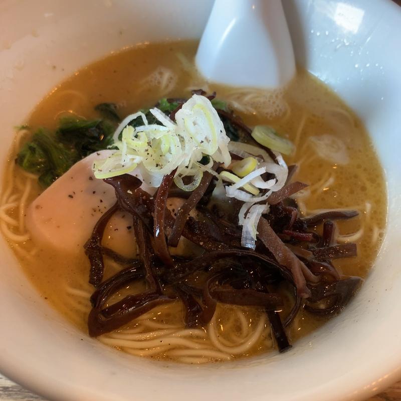 博多水炊きらーめん(麺屋 すみす)