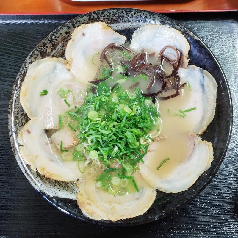 チャーシューメン(らーめん ももち家)