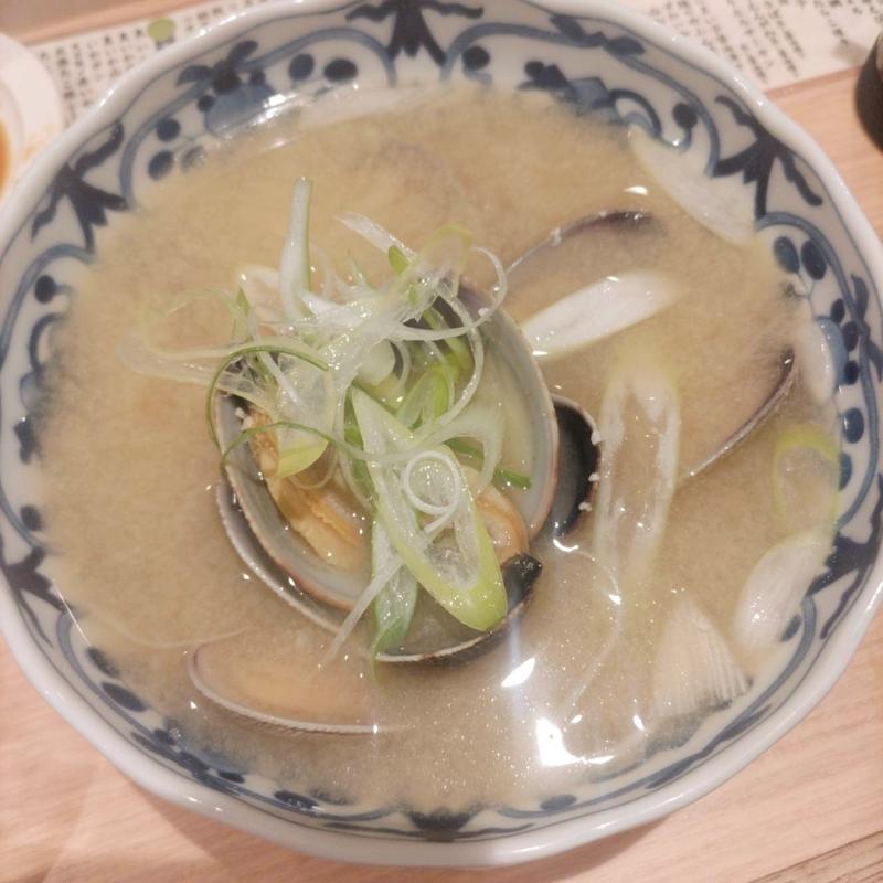 あさり汁(回転寿司根室花まる JRタワーステラプレイス店)