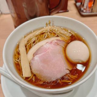 味玉醤油らぁ麺(らぁ麺はやし田 岩槻店)