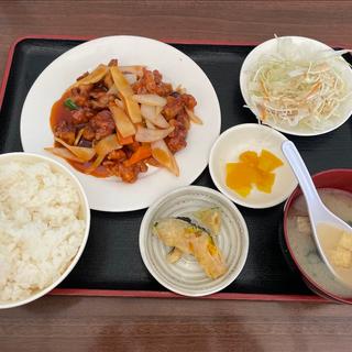鶏酢定食(台湾料理　菜里香)