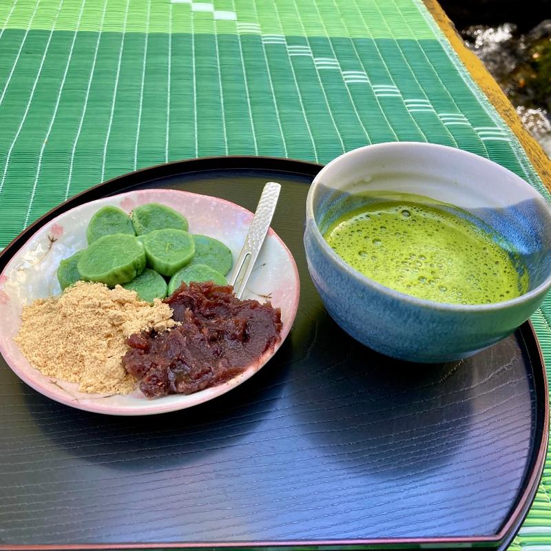 草だんご抹茶セット(小太郎茶屋 （こたろうさや）)
