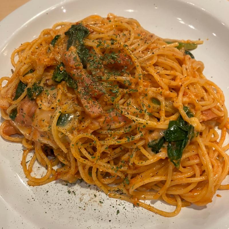 厚切りベーコンとほうれん草のアラビアータ(チロリン村 南2条店)