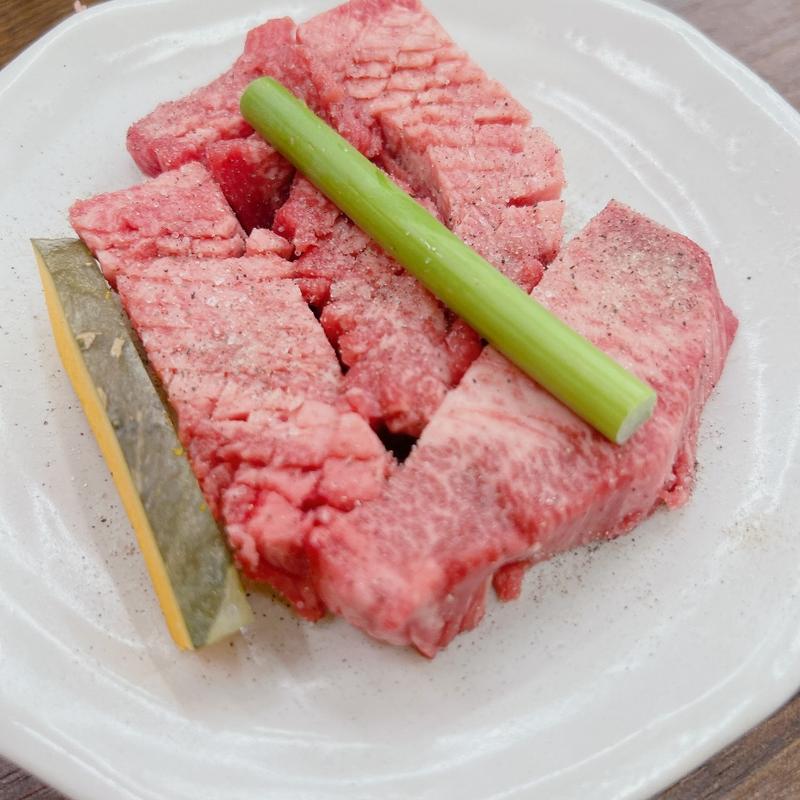 厚切りタン(板前焼肉一斗)