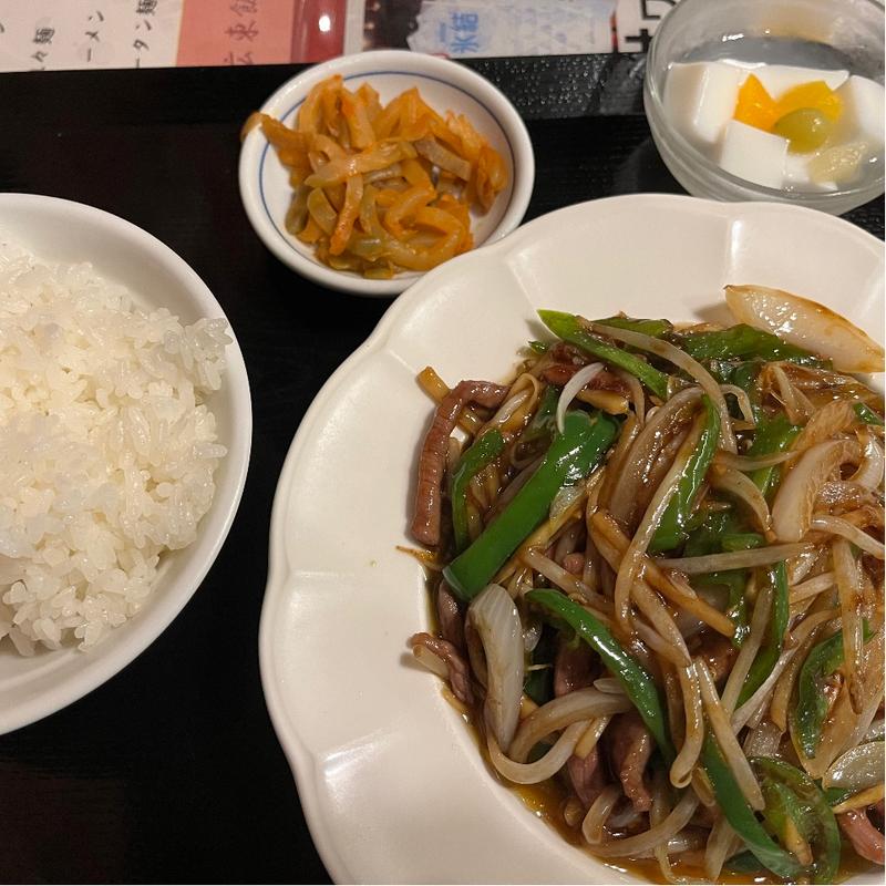 牛肉とピーマンの細切り炒め定食(広東飯店　美香園 （びこうえん）)