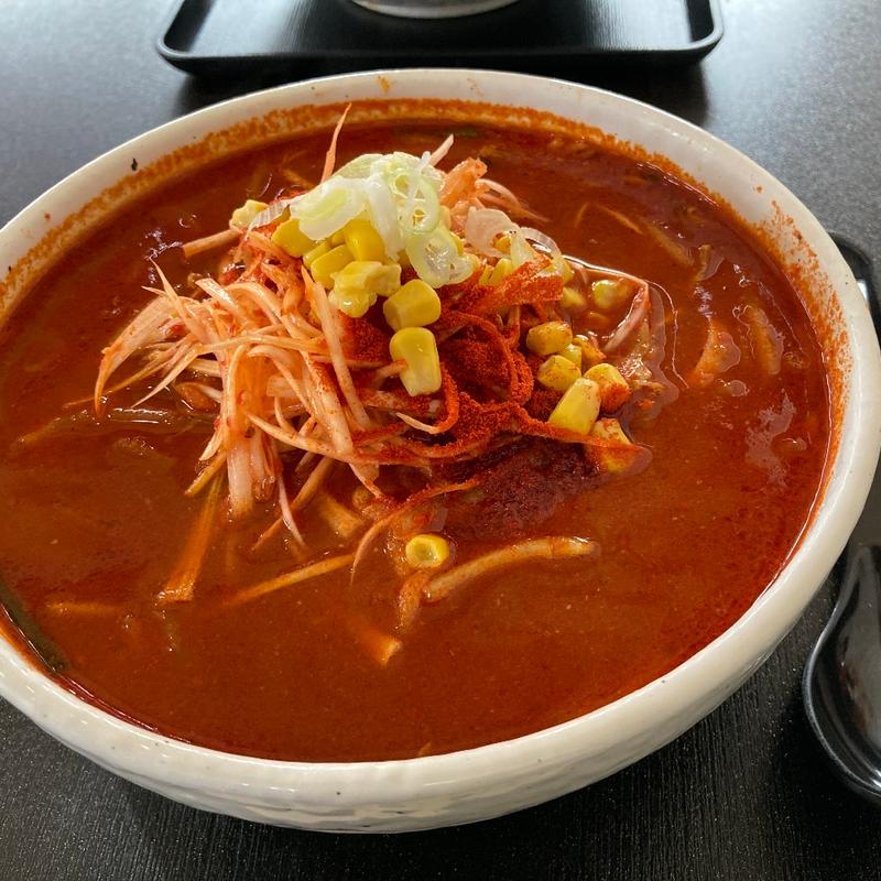 闘魂ラーメン(らーめん源 越名店 （げん）)