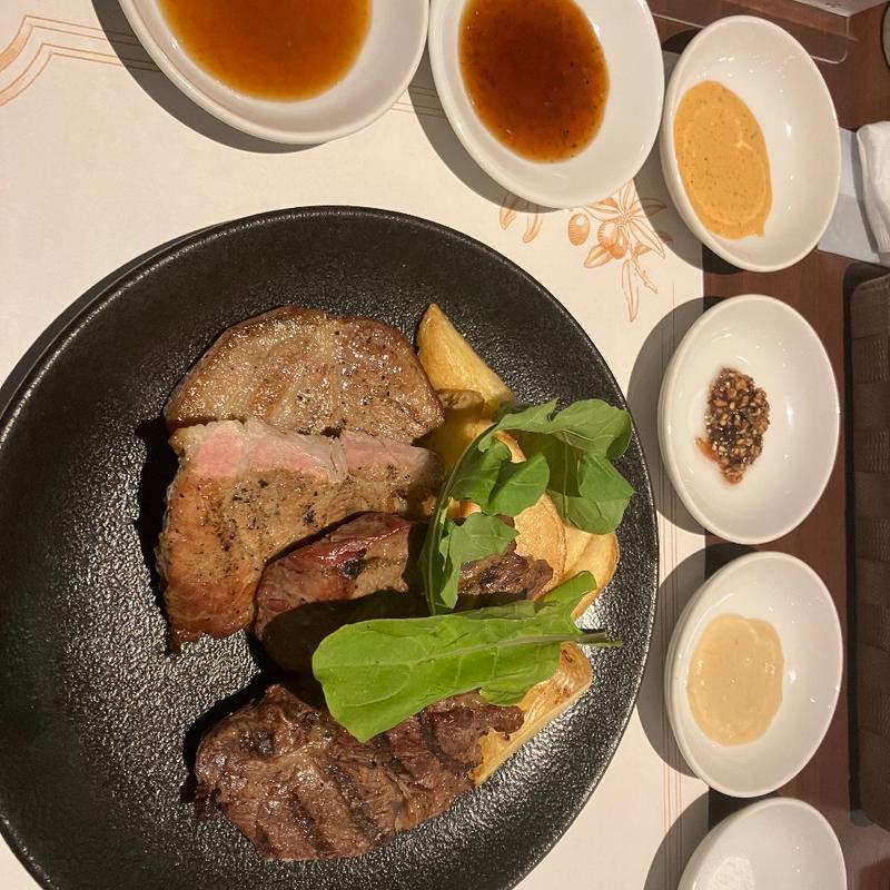 NIKUキングダム(ビストロ ダブリュー 東京四谷)