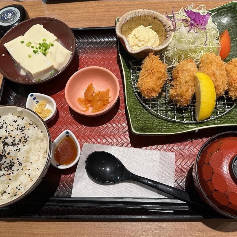 牡蠣フライ定食(大戸屋ごはん処 越中島店)