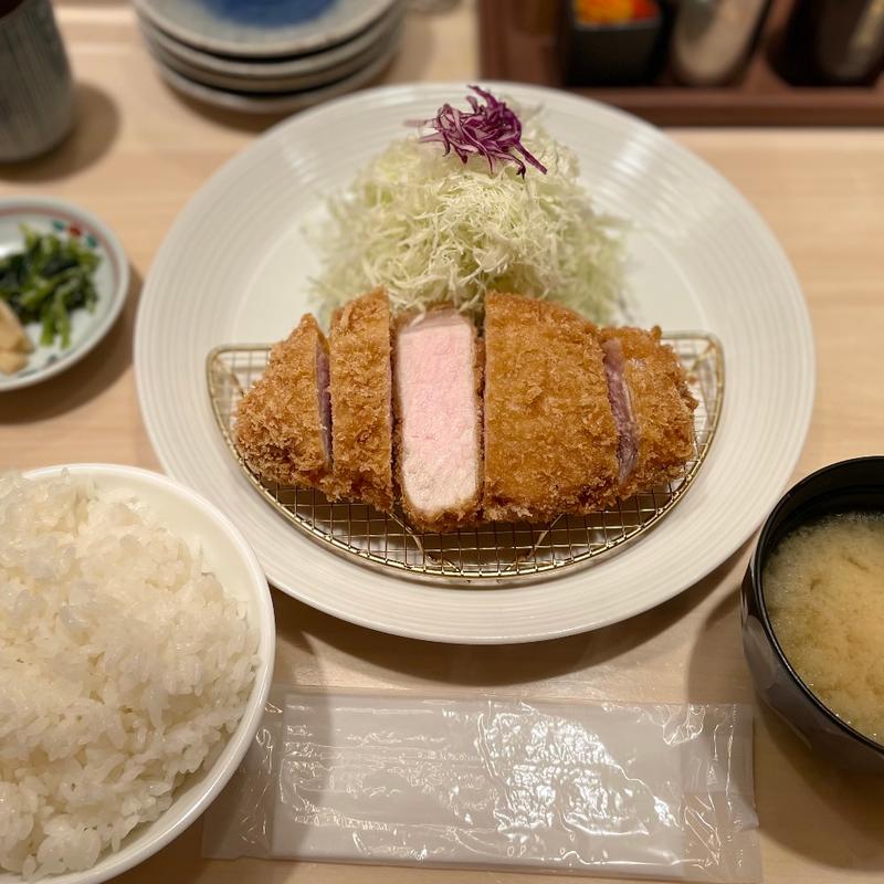 上ロースかつ定食（熟成四豚)(日本橋とんかつ 一 HAJIME 日本橋はなれ)