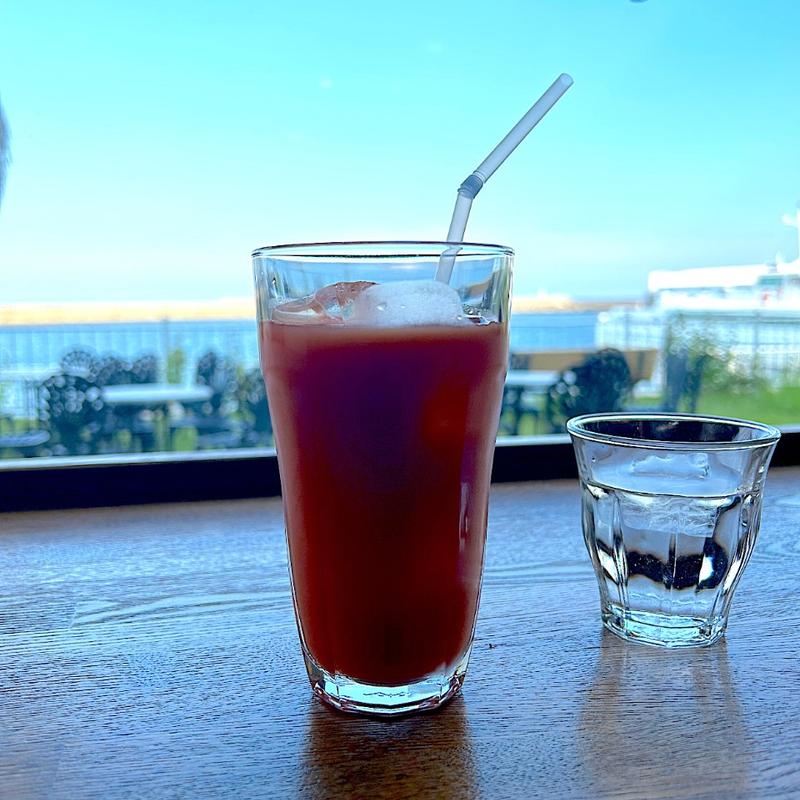 トマトジュース(KISS　CAFE （キスカフェ）)