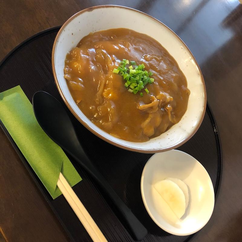 カレー丼ぶり(椿 （ツバキ）)