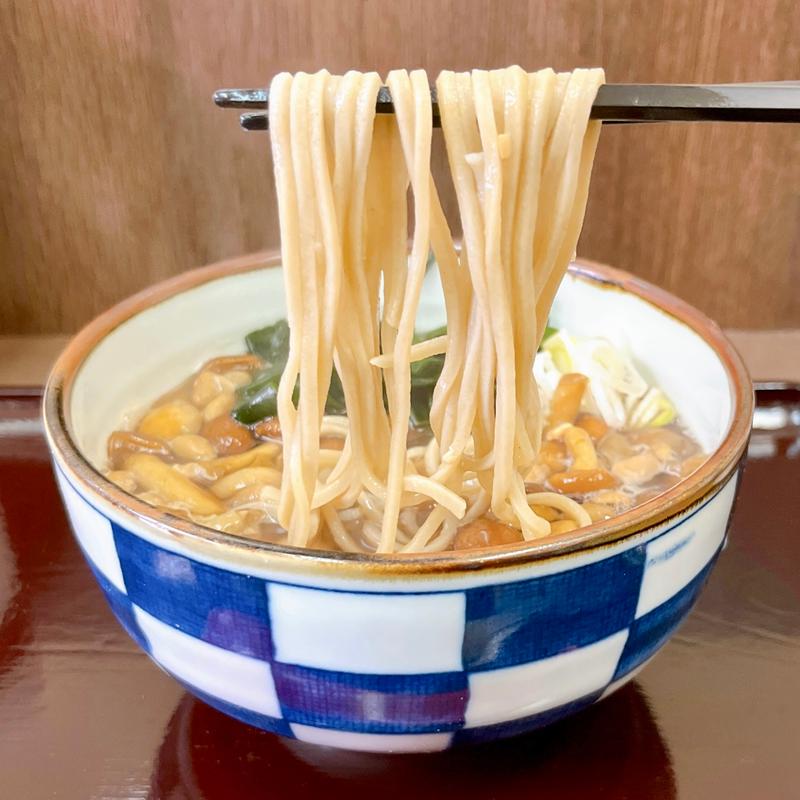 なめこ納豆そば(そば切り うちば)